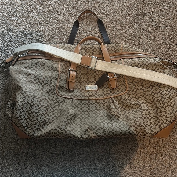 Coach Brown and Tan Duffel Bag with Signature Style - Picture 1 of 3